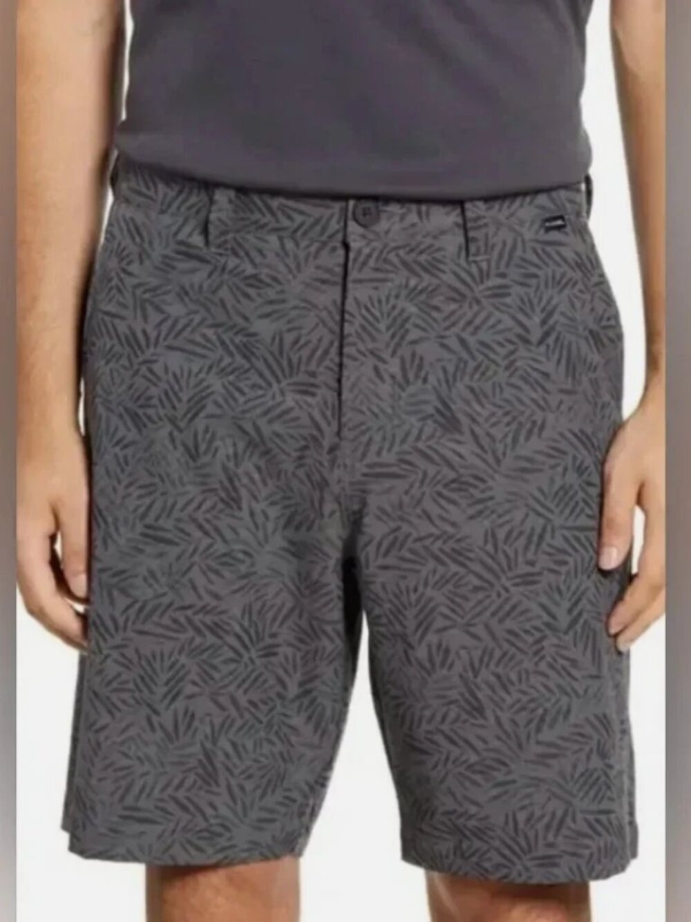 Travis Mathew Splash Zone Stretch go fish golf shorts Faherty Size 34 NWOT